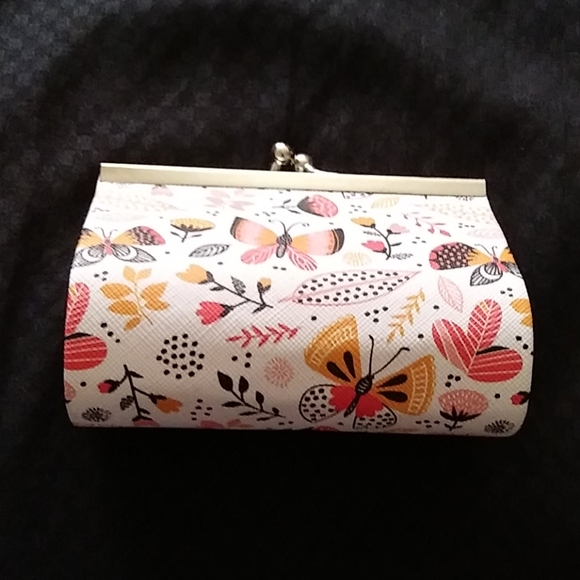 None Other - Change Purse